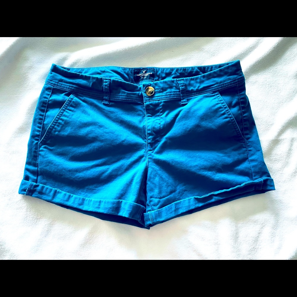 AEO Midi Shorts sz. 10